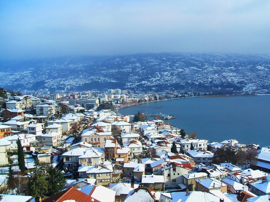 Zura Apartments Οχρίδα Δωμάτιο φωτογραφία